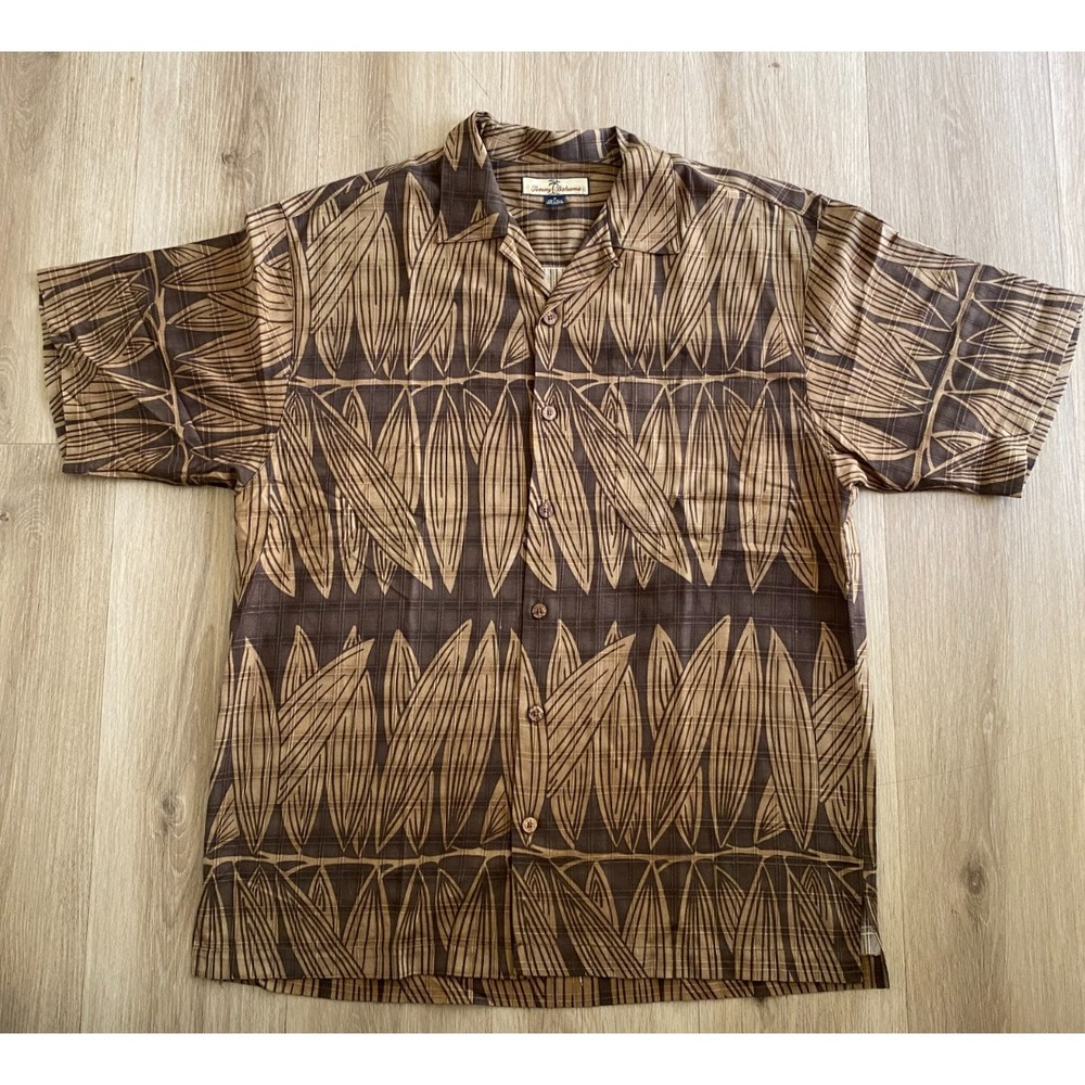 Tommy Bahama Men’s M 100% Silk Brown Tropical Geometric Hawaiian Aloha Shirt